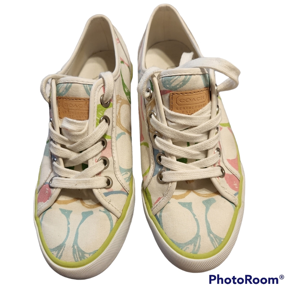 - COACH SNEAKERS/ WOMEN'S SIZE: 5M